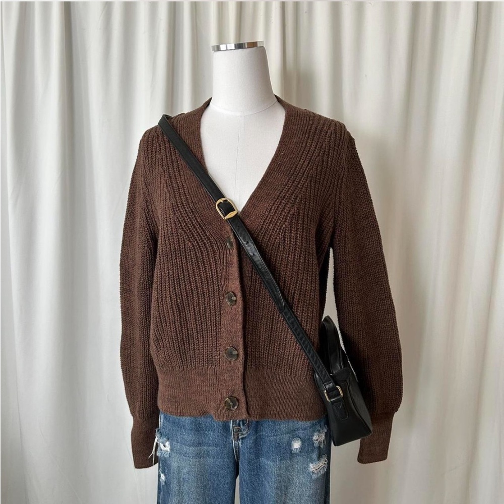 GAP Classic Cotton Rib Cardigan Medium Brown. - Picture 5 of 8